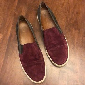 Frye Flat Shoes - Velvet!! Gorgeous - 9
